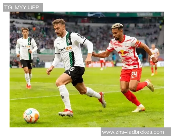 足球场上的旋律与节奏如何激发年轻人的运动热情与音乐才华 足球场上的旋律与节奏如何激发年轻人的运动热情与音乐才华